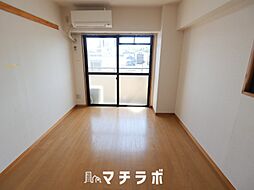 本山ブライトレジデンス 501 5階1Kのリビング/ダイニング