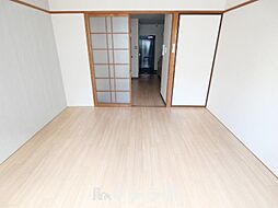 WELL BEING 大須 201 2階1DKのリビング/ダイニング