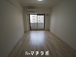 シーム・ドエル筒井 502 5階ワンルームのリビング/ダイニング