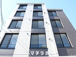5 / 19
