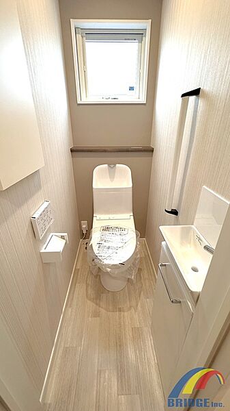 トイレを拡大表示
