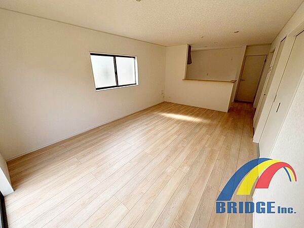 リビング/ダイニングを拡大表示
