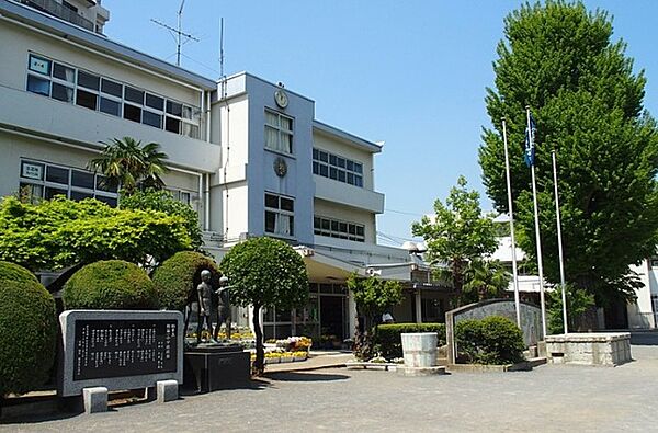 周辺を拡大表示