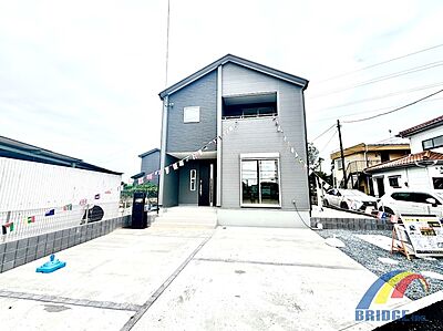外観:駐車2台可能で、広々敷地でお庭付。 回遊動線で家事ラクな間取り。 是非、千葉市内で新築一戸建てをお探しの方はお気軽にお問い合わせ下さい。 お待ちしております。 ※現地写真 10/3撮影 外観:駐車2台可能で、広々敷地でお庭付。 回遊動線で家事ラクな間取り。 是非、千葉市内で新築一戸建てをお探しの方はお気軽にお問い合わせ下さい。 お待ちしております。 ※現地写真 10/3撮影