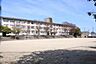 周辺：八幡市立南山小学校 