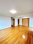 【リフォーム完了】18帖LDKはクロスの張替えを行いました。