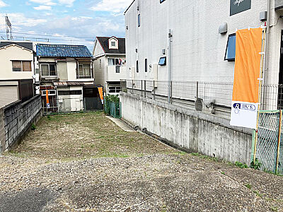 外観:【OrientCity 樟葉】保育施設や公園が身近に揃う、子育てファミリーに嬉しい住環境◎大型商業施設「くずはモール」までは徒歩18分と、暮らしの楽しみが広がる施設も身近に。/2026年4月撮影 外観:【OrientCity 樟葉】保育施設や公園が身近に揃う、子育てファミリーに嬉しい住環境◎大型商業施設「くずはモール」までは徒歩18分と、暮らしの楽しみが広がる施設も身近に。/2026年4月撮影