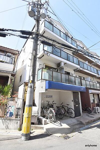 リバティ江坂 ｜大阪府吹田市豊津町(賃貸マンション1R・4階・15.00㎡)の写真 その1