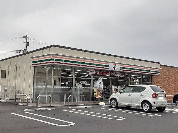 画像16:セブンイレブン栃木都賀合戦場店まで650m