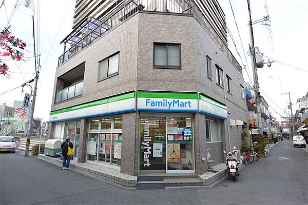 画像20:ファミリーマート 寝屋川香里南之町店（358m）