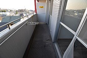 エム・ケイ7　東香里園  ｜ 大阪府寝屋川市東香里園町（賃貸マンション1DK・5階・27.00㎡） その9