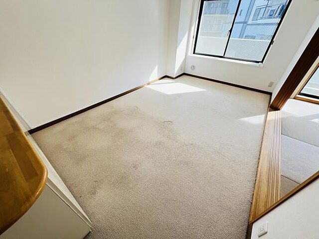 リビング/ダイニング イトーピア百合ヶ丘3番館 2階/-