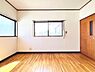子供部屋：子供部屋にもちょうど良い大きさのお部屋です。