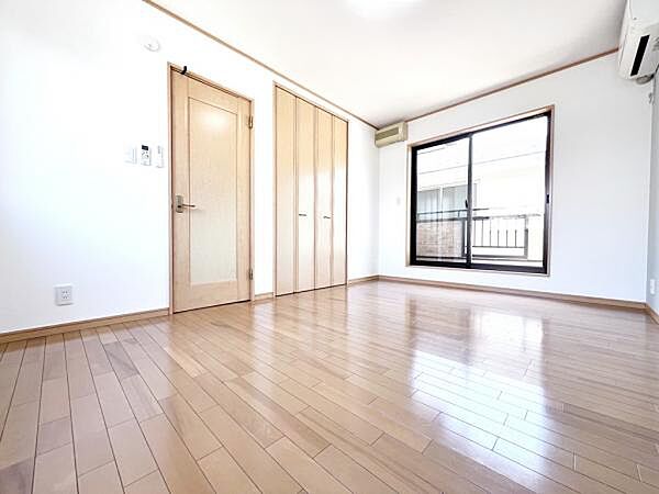 寝室