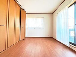 寝室の画像