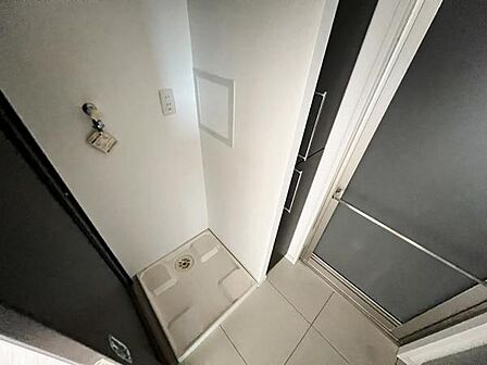 お天気を気にせずお洗濯ができ、室内干し可能です。