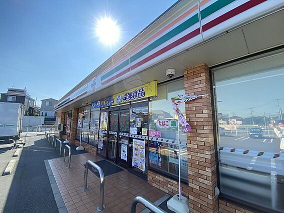 セブンイレブン...