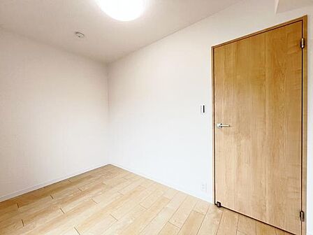 子供部屋にもちょうど良い大きさのお部屋です。