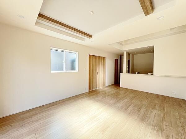 リビング/ダイニングを拡大表示
