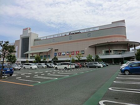 やまとオークシティまで約890m(徒歩12分)