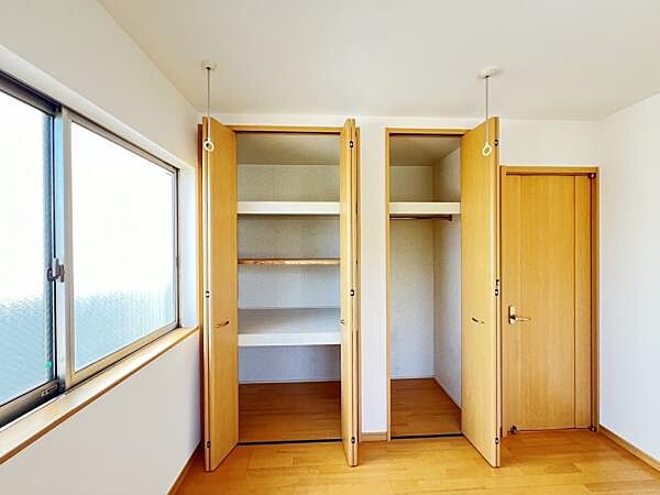 寝室を拡大表示