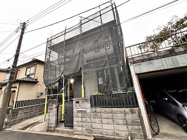 玄関を拡大表示