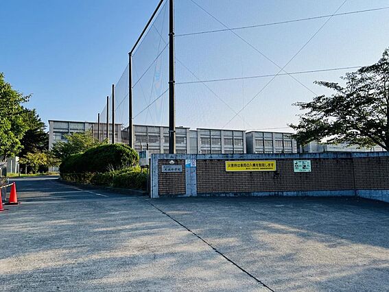 藤沢市立片瀬中...
