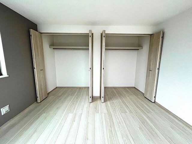 収納 東大和市奈良橋6丁目