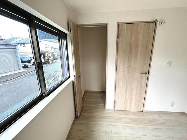 収納 東大和市奈良橋6丁目