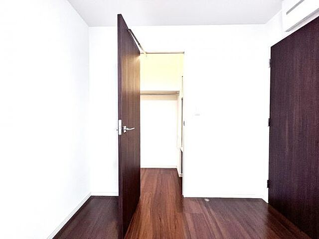 収納 サンクレイドル日野 2階/-