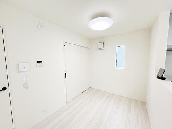 リビング/ダイニングを拡大表示