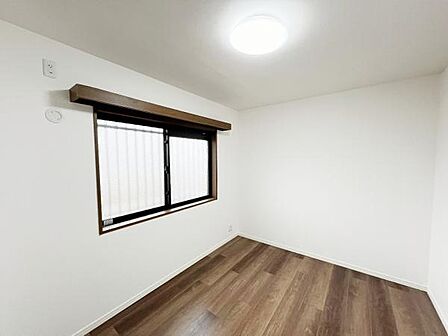 子供部屋にもちょうど良い大きさのお部屋です。