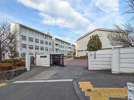 八王子市立下柚木小学校まで約1140m(徒歩15分)