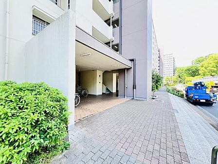 エントランスです。皆様やお客様をお出迎え致します。