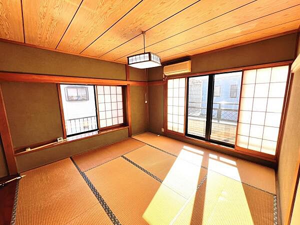 寝室