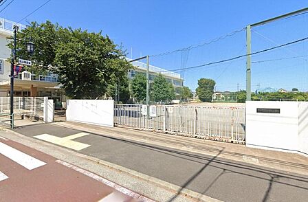 府中市立府中第七小学校まで約540m（徒歩7分）