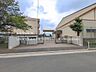 周辺：調布市立第三中学校まで約640m（徒歩8分）