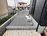 その他：お庭スペースは、ガーデニングやお子様との外遊びなど多彩な用途でお楽しみいただけます。