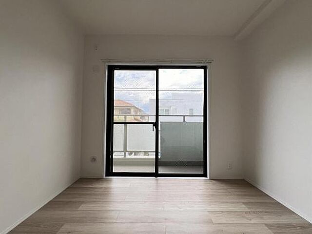 洋室 ライオンズマンション越谷南 2階/-