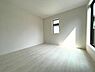 子供部屋：子供部屋にもちょうど良い大きさのお部屋です。