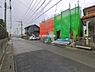 外観：前面道路を含めた現地写真です。