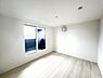 寝室：寝室にもご利用いただける居室スペースです。