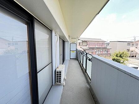 お洗濯ものを気持ち良く太陽の光で干せるのが嬉しいですね。