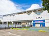 周辺：京成電鉄「初富」駅まで約640m（徒歩8分）