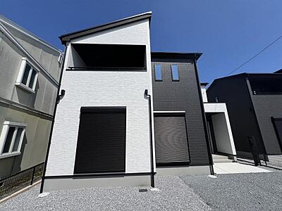 外観:間取はファミリーにもおすすめ4LDKの新築戸建です。 外観:間取はファミリーにもおすすめ4LDKの新築戸建です。