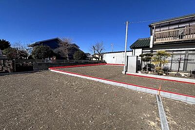 外観：土地面積は約56坪ございます。