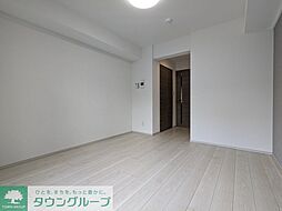 アイルプレミアム西新宿 203 2階1Kのリビング/ダイニング