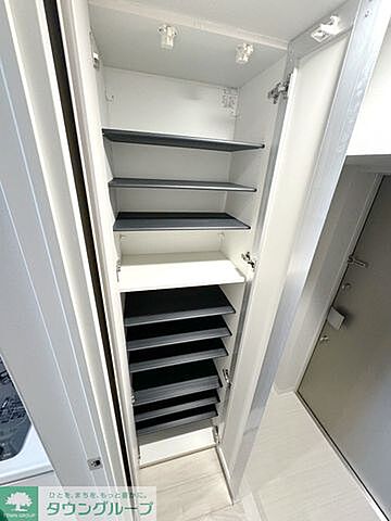 収納