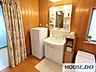 洗面：洋間に洗面・トイレがあります。