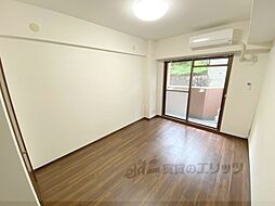 シティパレス富雄北 215 2階1Kのリビング/ダイニング